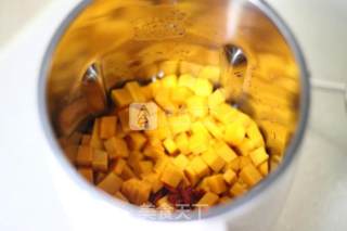 Pumpkin and Wolfberry Rice Cereal recipe