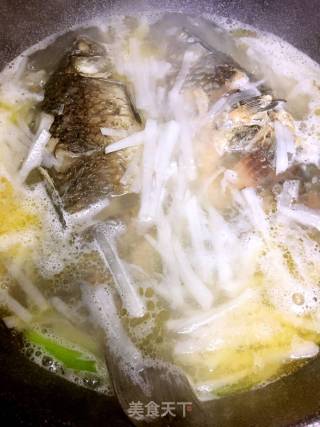 #信之美# Carp Soup with Shredded Carrot recipe