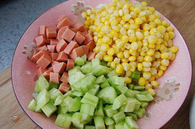 Stir-fried Ham Sausage with Tender Corn recipe