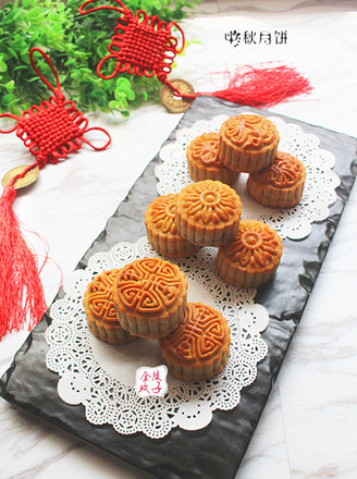 Diy Mooncakes to Welcome The Mid-autumn Festival