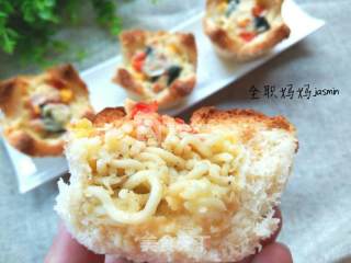 [jasmin Fun Baking] Fresh Shrimp and Fish Pan Mee Toast recipe