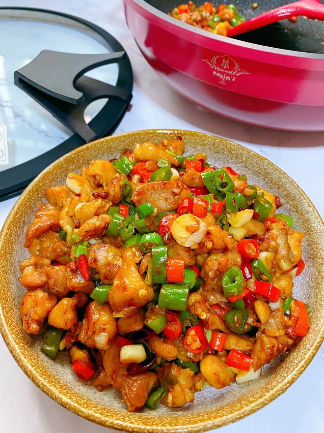 🔥spicy and Enjoyable🔥super Meal🔥green Pepper and Spicy Chicken👈 recipe