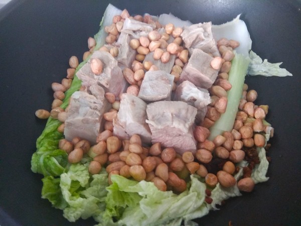 Dongpo Meat Peanuts recipe