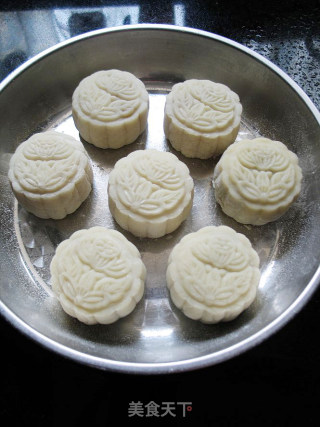 Snowy Mooncakes---mooncakes that Novices Can be 100% Successful recipe