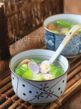 Flower Clam Loofah Soup recipe