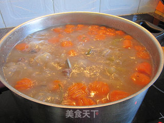 Lamb Bone Soup with Rosemary and Mixed Vegetables recipe