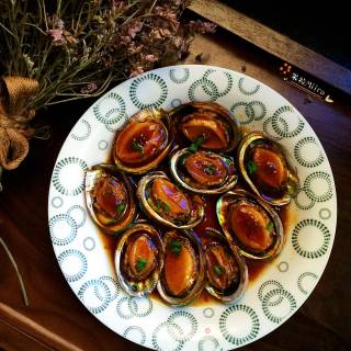 Abalone with Sauce recipe