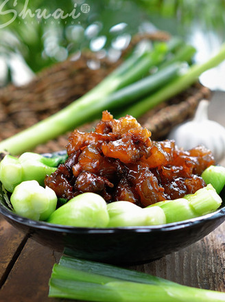 Braised Beef Tendon with Green Onions recipe