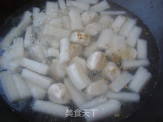 Duck Liver, Fish Ball and White Radish Soup recipe