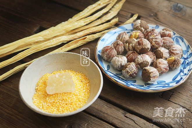 Chestnut Corn Soup with Syrup recipe