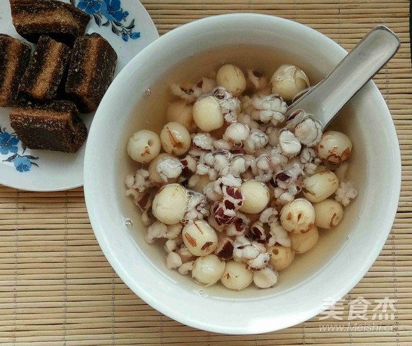 Gorgon Lotus Seed Brown Sugar Porridge recipe