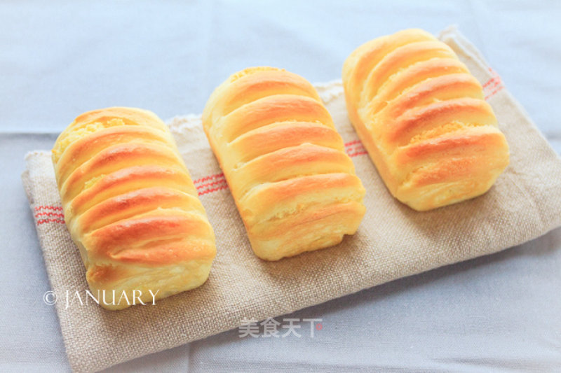 #aca烤明星大赛#coconut Bread recipe