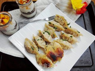 #trust之美#cabbage and Pork Pot Stickers recipe