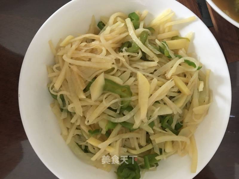 Green Pepper and Potato Shreds recipe