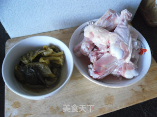 Sauerkraut Duck Leg recipe