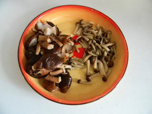 Mushroom Rice Cake Soup recipe