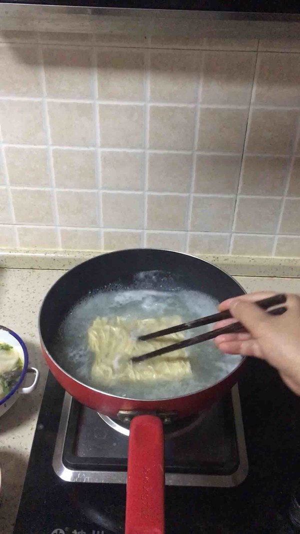 Chicken Feet Chaoshou Noodles recipe