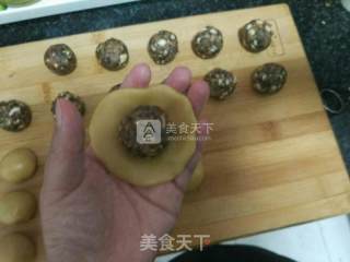 Mooncakes with Five Nuts recipe