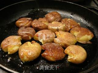 Pan-fried Baby Potatoes recipe