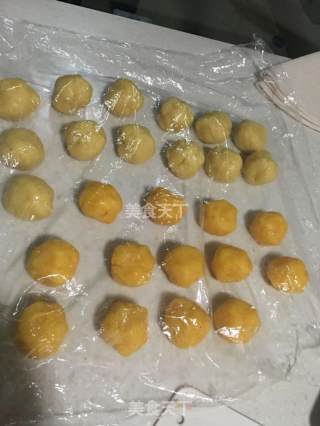 #柏翠大赛# Standard Cheese Custard Mooncake recipe