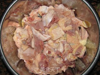 Sour Bamboo Shoots and Papaya Chicken recipe