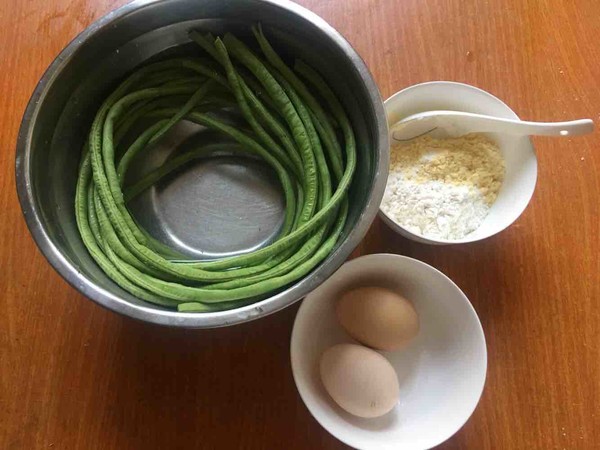 Steamed Beans with Cold Sauce recipe