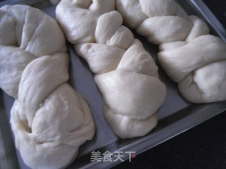 Single Woven Bread recipe