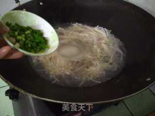 Enoki Mushroom and Silver Sprout Pork Soup recipe