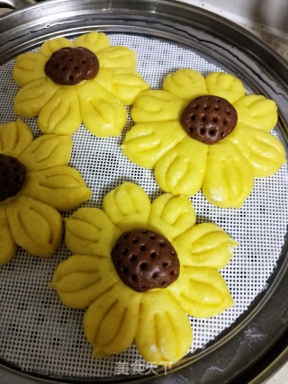 Sunflower Pastry recipe