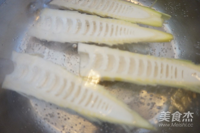 Ching Ming Spring Bamboo Shoots Fish-flavored Pork Shreds recipe