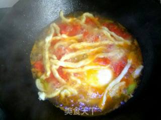 Tomato Poached Egg Noodles recipe
