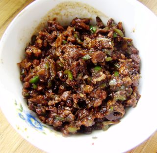 [jianjiang Noodles Made in A Pattern] Minced Pork and Green Peppers recipe