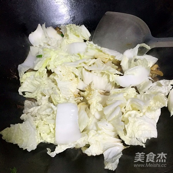 Stewed Cabbage with Beef Vermicelli recipe