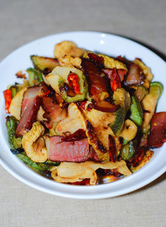 Stir-fried Bacon with Dried Radish recipe