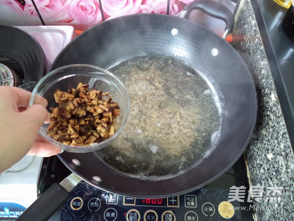 Mushroom Beef Soup recipe