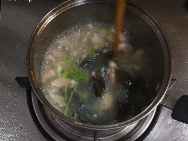 Soup with Preserved Egg and Bean Sprouts recipe