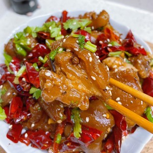 Spicy and Oily Dried Pork Knuckles recipe