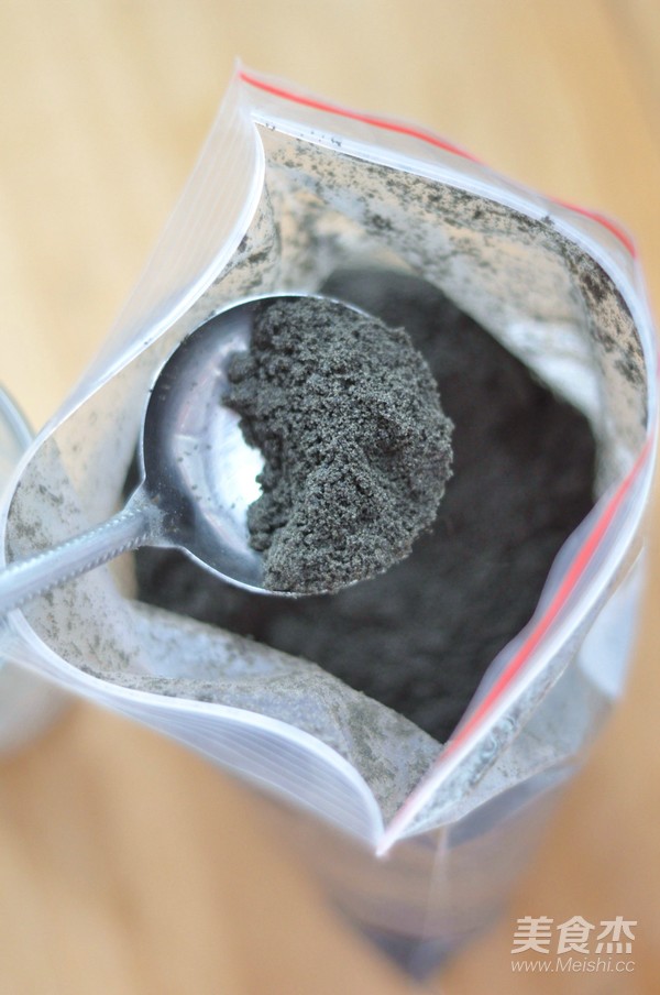 Black Sesame and Five Grain Oatmeal Drink recipe