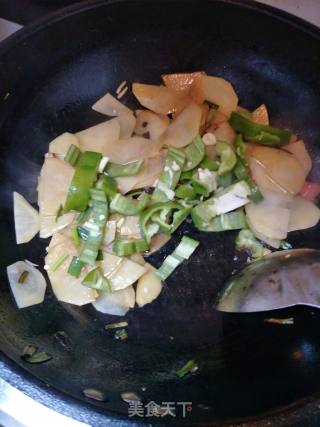 Hot and Sour Potato Chips recipe