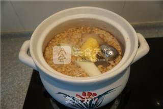 Trotter Soybeans, Lotus Root and Yam Pot recipe