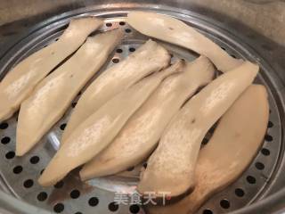 Tossed Pleurotus Eryngii recipe