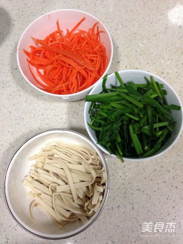 Stir-fried Thousands of Double Vegetables recipe