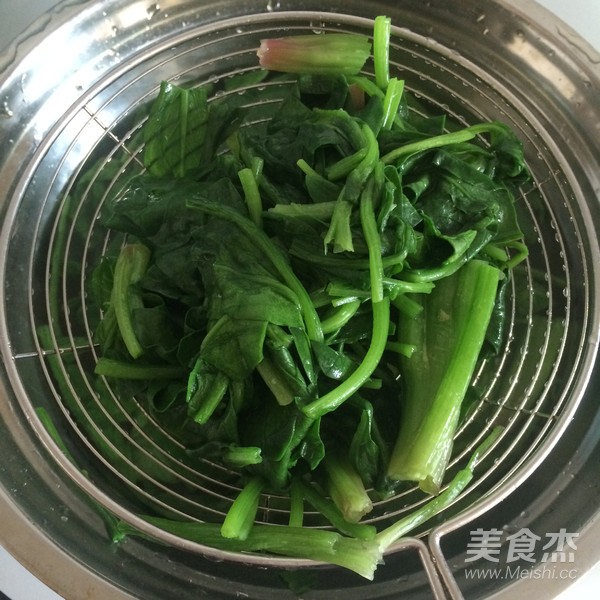 Spinach with Mustard recipe