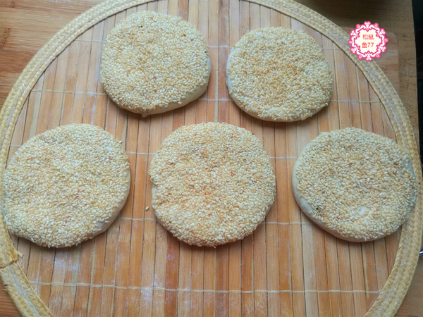 Yeast Sesame Shortbread Biscuits recipe