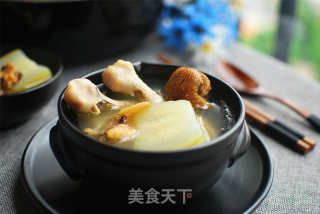 Mussels and Chicken Feet Soup recipe