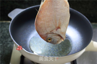 Fried Braised Fish recipe