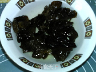 Steamed Custard with Black Fungus recipe