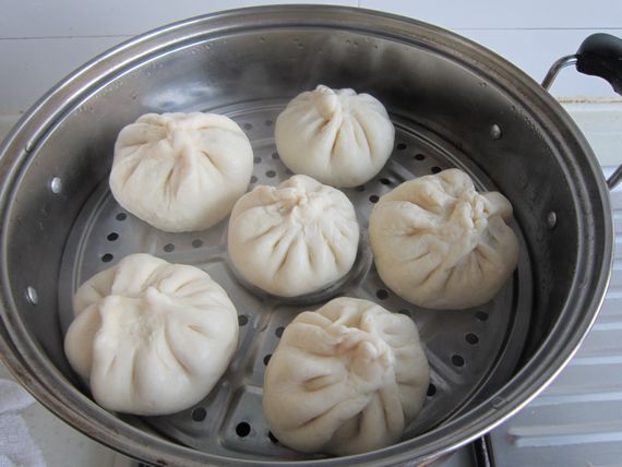 Sauerkraut Vermicelli and Pork Buns recipe