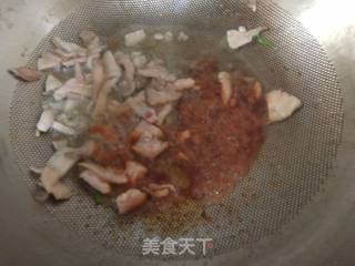Stir-fried Pork with Chrysanthemum recipe