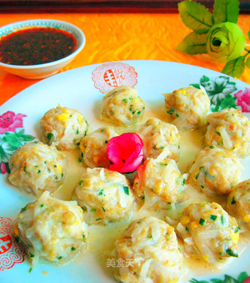 Steamed Carrot Balls recipe